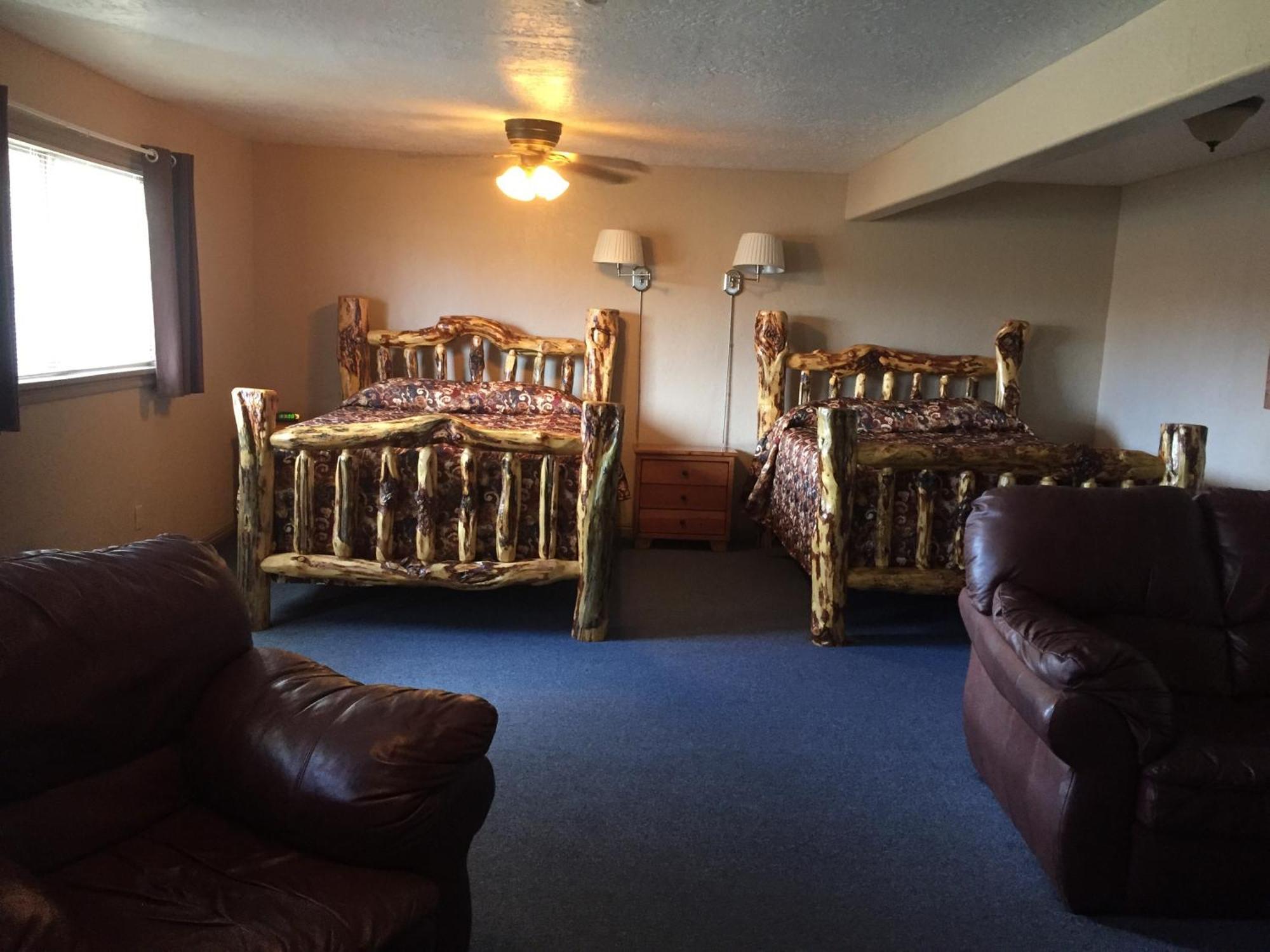Harrison Inn Duchesne Bagian luar foto