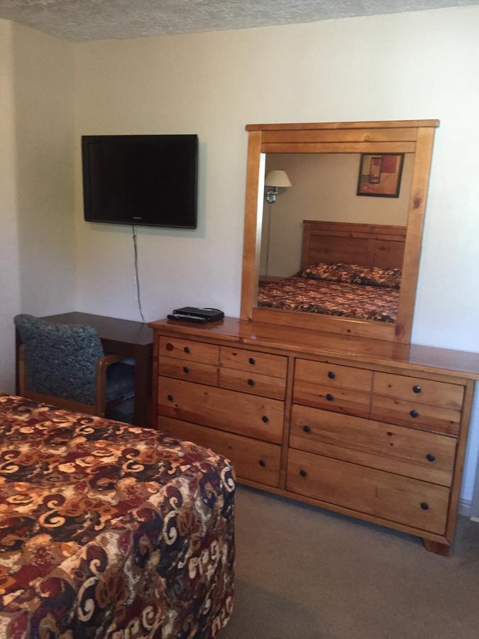 Harrison Inn Duchesne Bagian luar foto