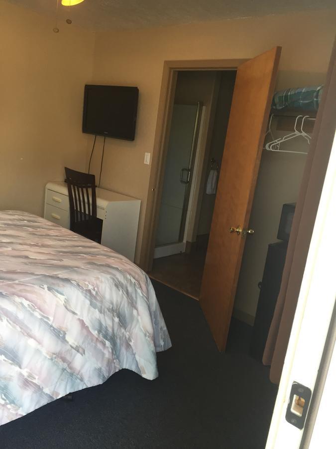 Harrison Inn Duchesne Bagian luar foto